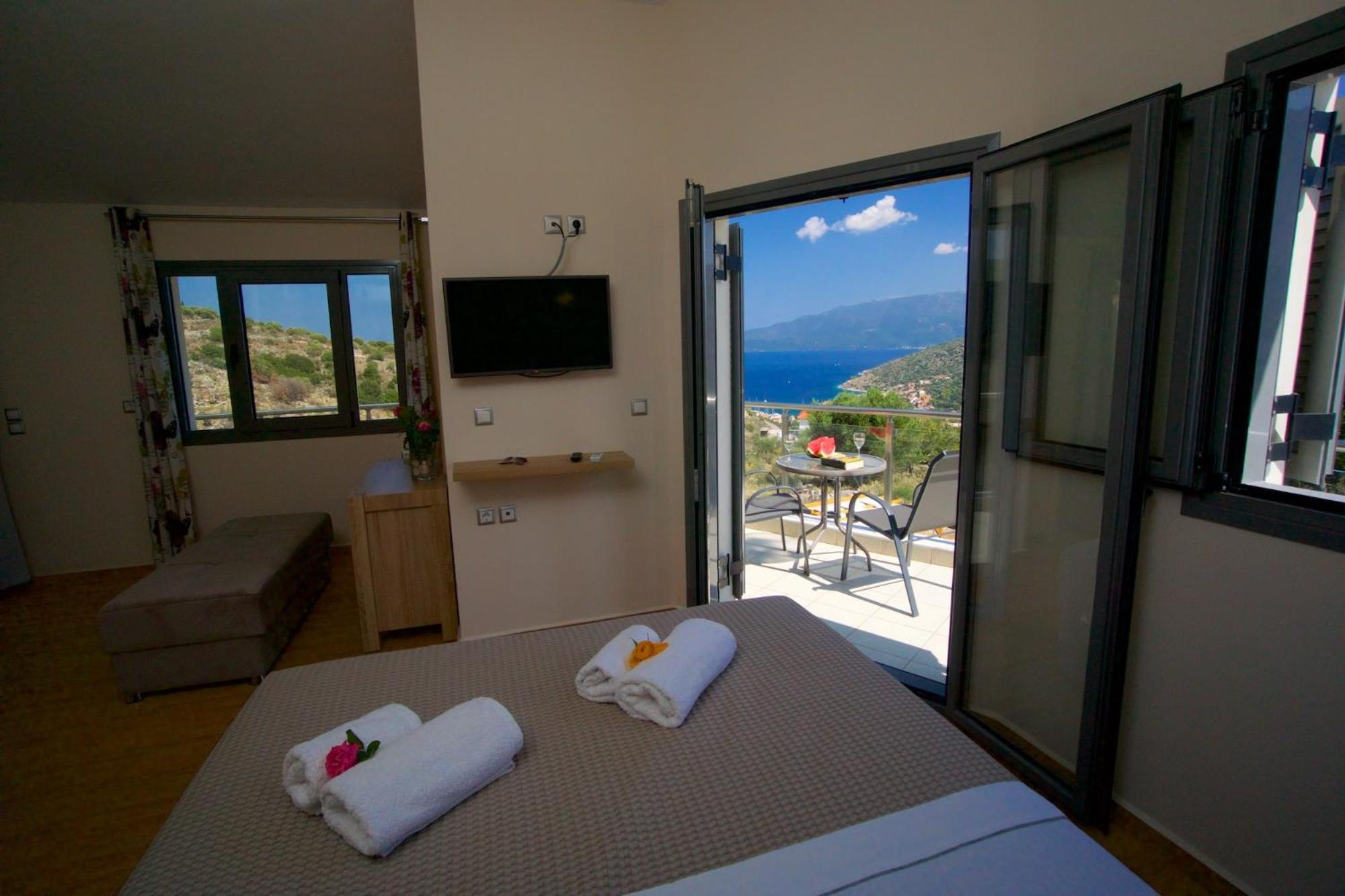 Kefalonia Horizon Villas Agia Efimia エクステリア 写真